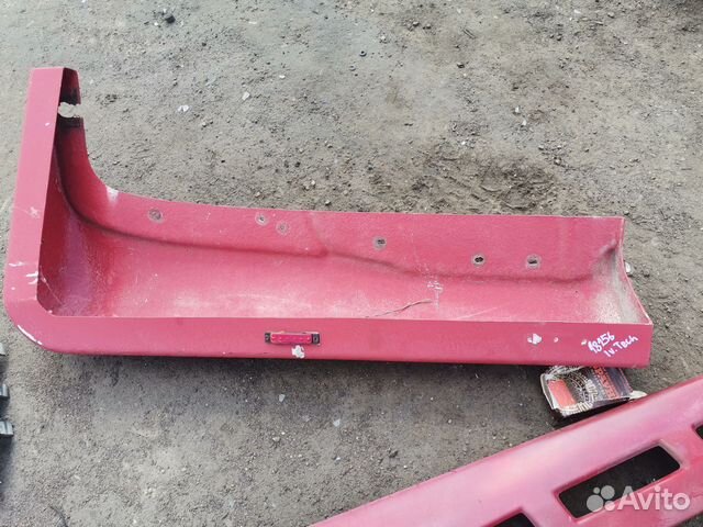 Спойлер кабины верхний левый Iveco Eurotech