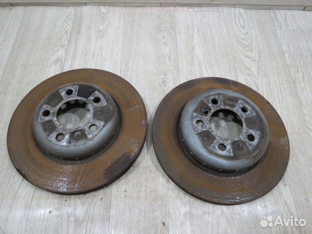 Диск тормозной передний bmw 5 F10