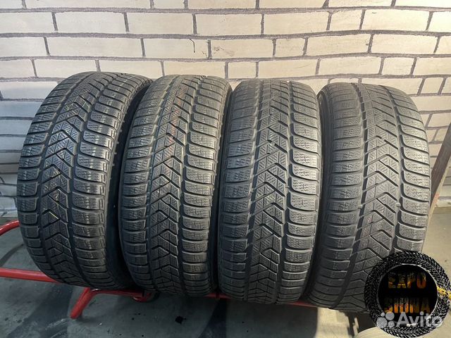 Pirelli Winter Sottozero 3 235/55 R17