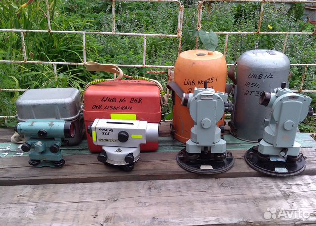 Коллекция геодезических приборов СССР