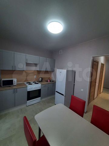 2-к. квартира, 70 м², 13/19 эт.