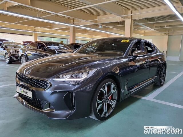 Kia Stinger 2.0 AT, 2019, 44 000 км