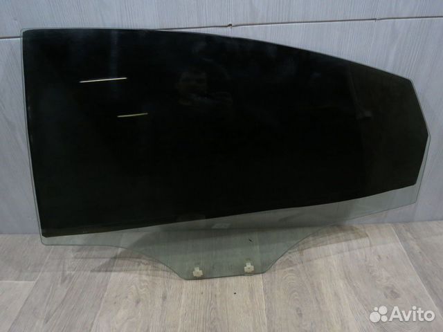 Стекло заднее левое Hyundai Solaris