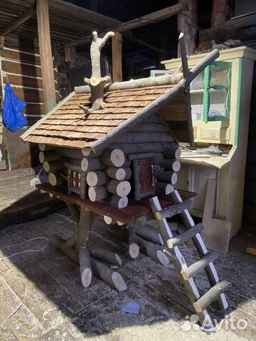 Избушка на курьих ножках