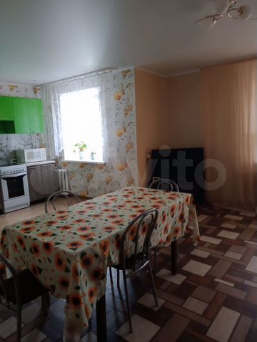 4-к. квартира, 72 м², 9/9 эт.