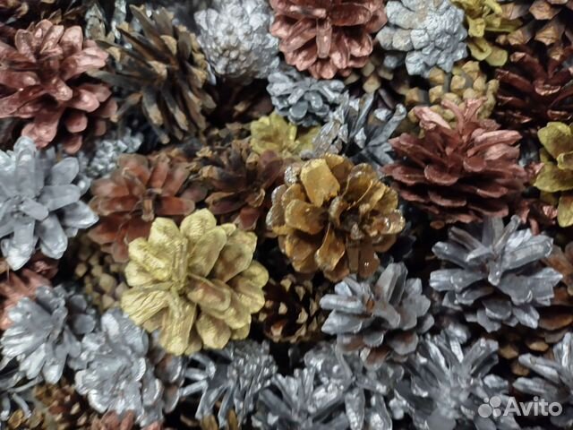 Шишки сосновые крашенные