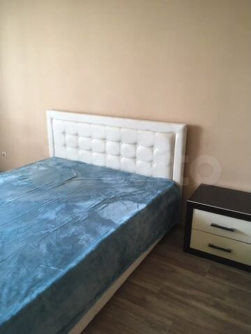 1-к. квартира, 42 м², 15/18 эт.