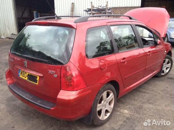 Разбор на запчасти Peugeot 307