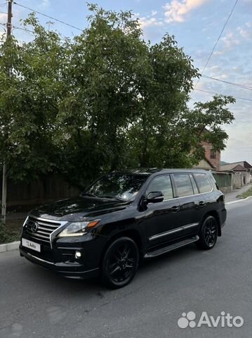 Lexus LX 5.7 AT, 2015, 200 500 км