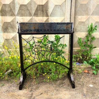 Мангал кованный с пауком арт.0207