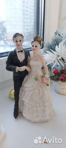 Свадебная фигурка на торт жених и невеста