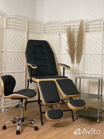 Кресло новое для косметологических услуг