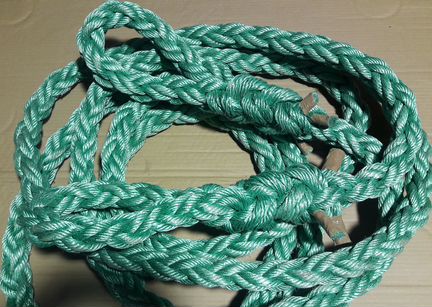 Трос буксировочный 6м. разрывное усилие 33т