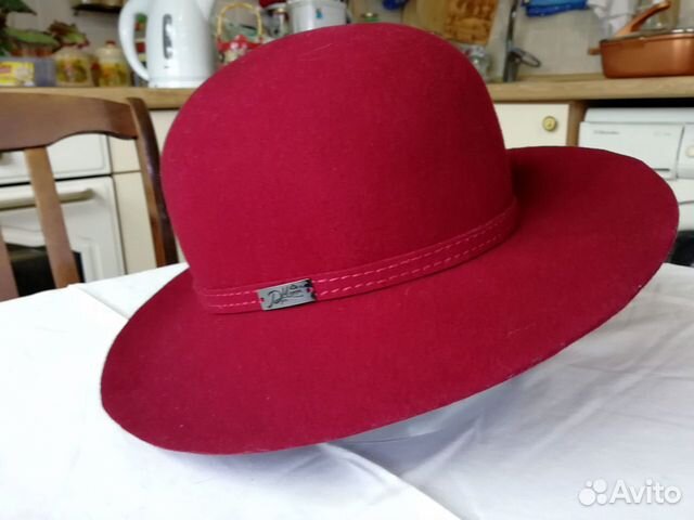 Шляпа,темно красн.р56-57,валенная шерсть
