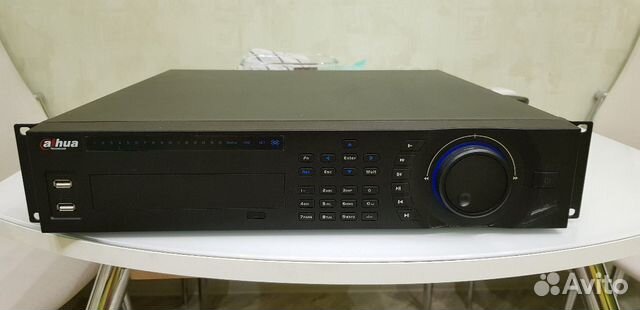 Профессиональный видеорегистратор Dahua DHI-NVR783