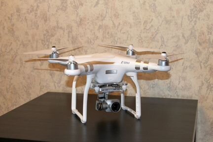 Квадрокоптер Phantom 3 Advanced