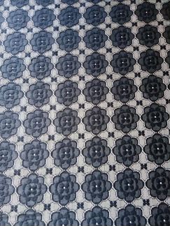 Гипюр черный отрез