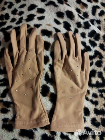 Перчатки для фигурного катания