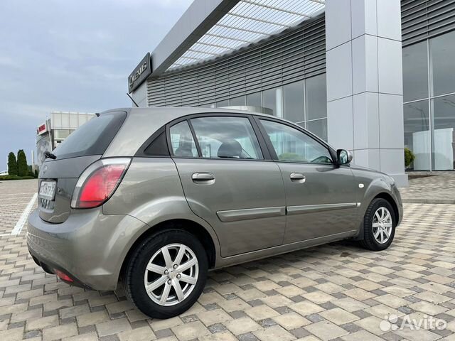 Kia Rio 1.4 AT, 2010, 160 000 км