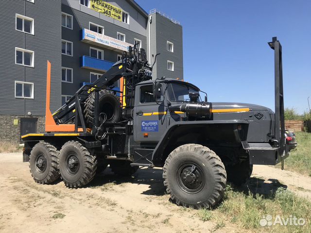 Урал 5557 с КМУ, 2013