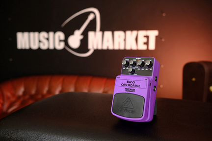 Педаль гитарная