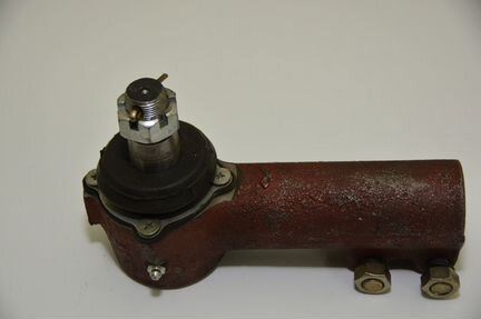 Наконечник тяги рулевой Урал левый в сборе