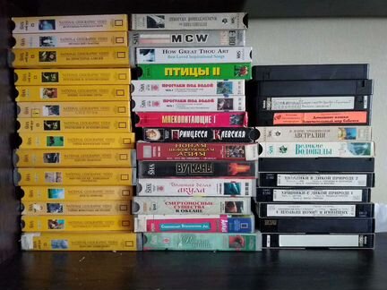 Видеокасеты с фильмами о животных