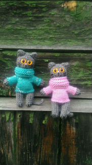 Котики-брошки