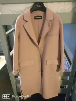 Пальто пудрово-розового цвета 42 размер Снежная ко