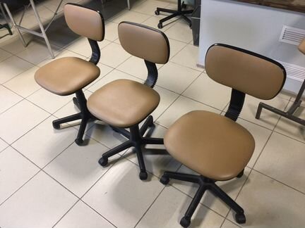 Офисный стул 3шт
