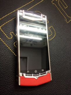 Vertu Ti Red состояние нового, редкая модель
