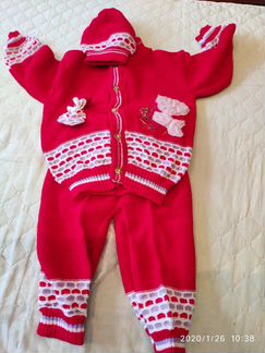 Костюм вязаный на девочку на 74-80 см