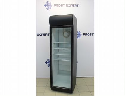 Витринный холодильный шкаф