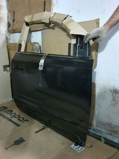 Дверь передняя правая / левая Рено колеос 2008