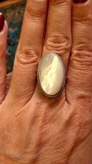 Серьги и кольцо из серебра