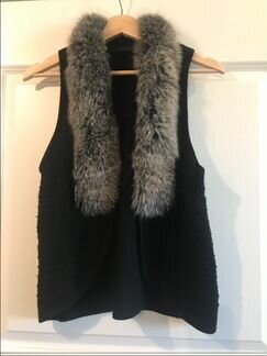 Продам жилетку с чернобуркой