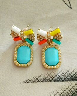 Красивые серьги разных моделей