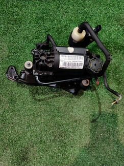 Компрессор пневмоподвески на Мерседес-W211,W219