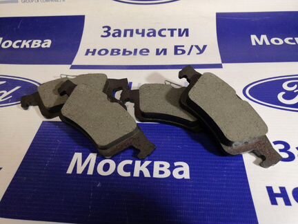 Колодки тормозные задние (Диск) Ford Kuga 1