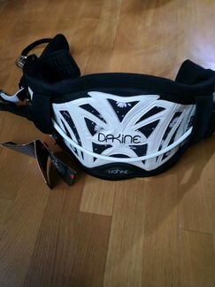 Новая трапеция Dakine Wahine со стропорезом