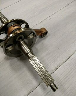 Коленвал Yamaha BWS Axis Aerox для скутера мопеда