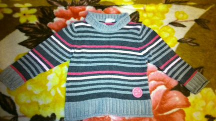Свитеры и водолазки на девочку