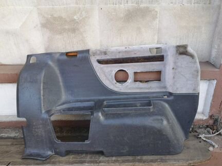 Обшивка салона левая Mercedes V-Class W638 111.978