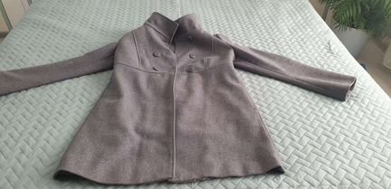 Пальто Benetton