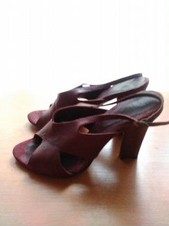 Босоножки, натуральная кожа, новые