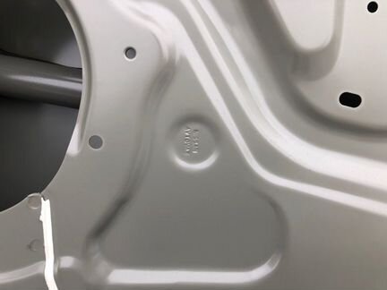 Дверь передняя правая Nissan Almera G15