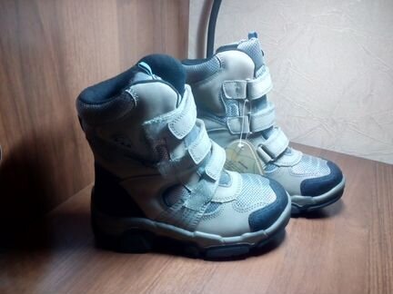 Новые зимние ботинки