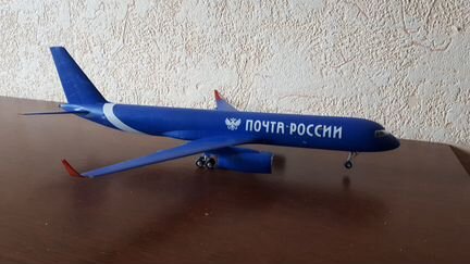 Сборная модель ту-204