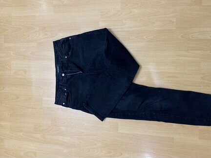 Джинсы