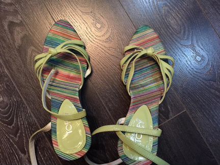 Босоножки летние Toffy